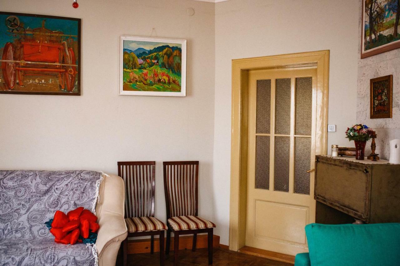 Historical Center Apartment Ужгород Екстериор снимка