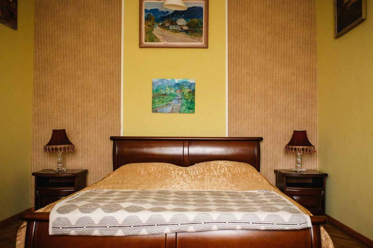 Historical Center Apartment Ужгород Екстериор снимка