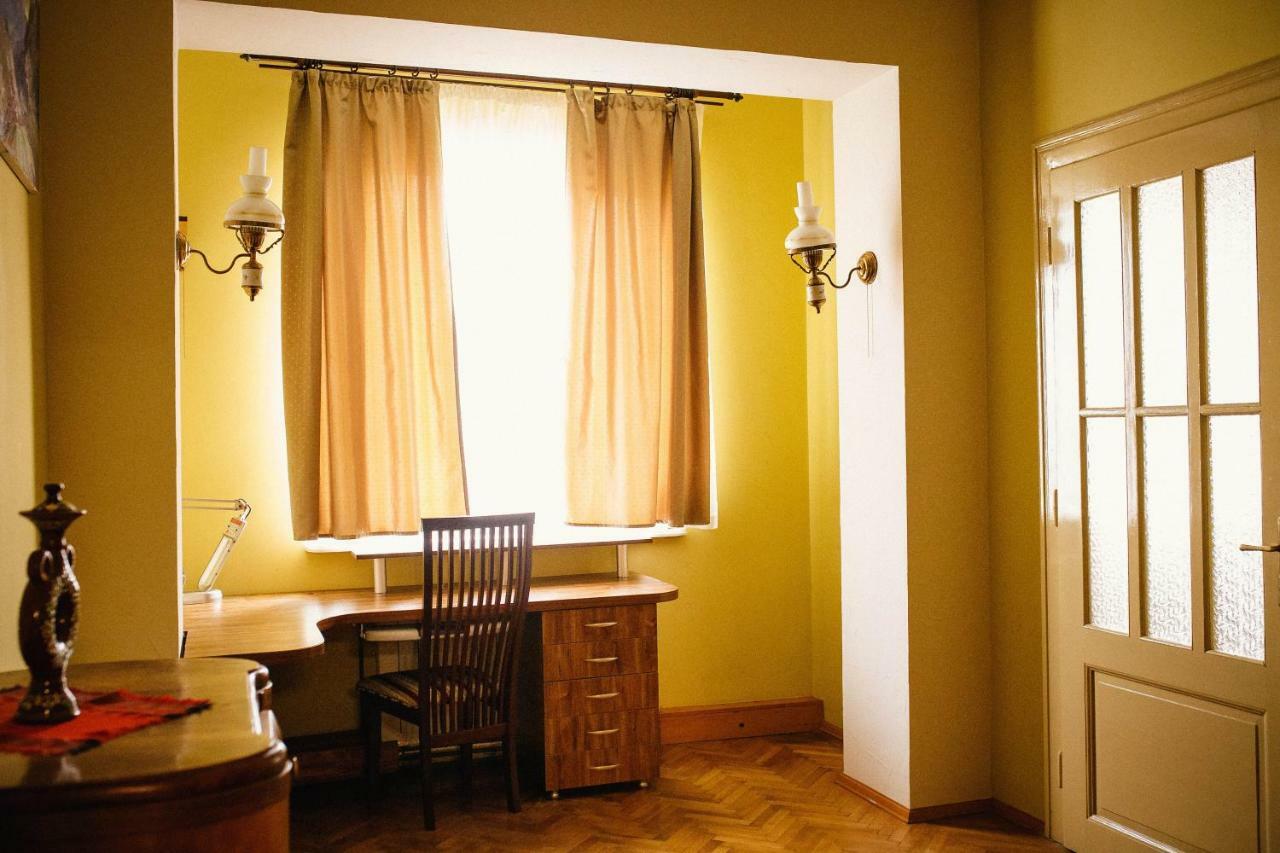 Historical Center Apartment Ужгород Екстериор снимка